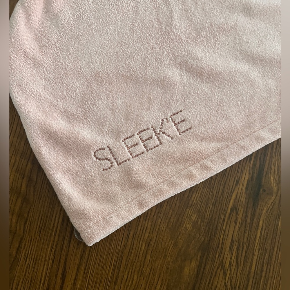 Turbi Towel 
Pink
Micro Fiber Towel - Picture 7 of 7